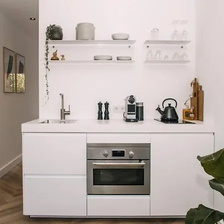 The Pine Tree House בית נופש זנדוורט