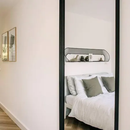 The Pine Tree House בית נופש *