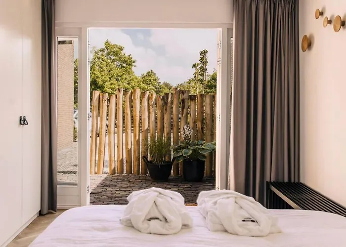 The Pine Tree House Vakantiehuis Zandvoort